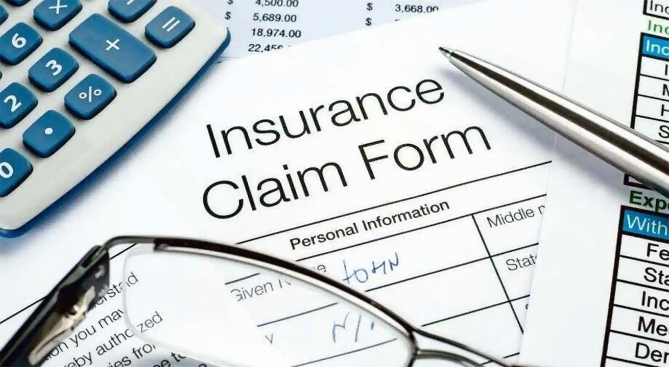 How Does an Insurance Claim Work 