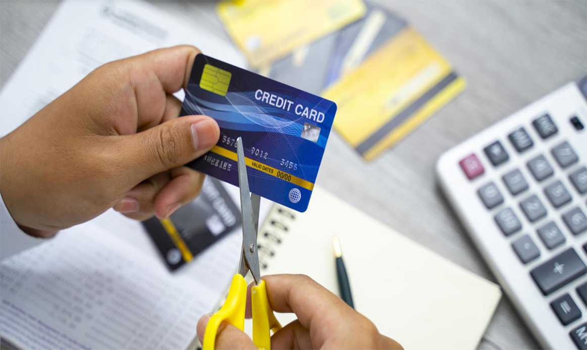 How Long Should I Keep a Credit Card?